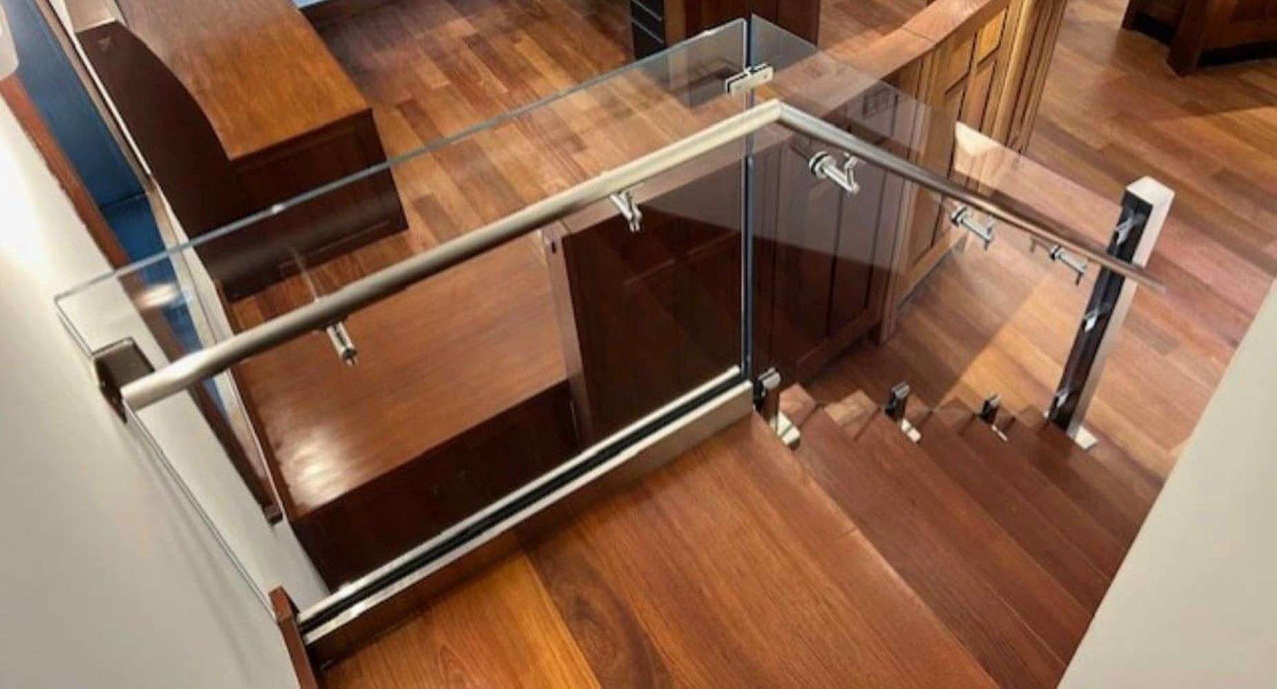 m glass railing 2